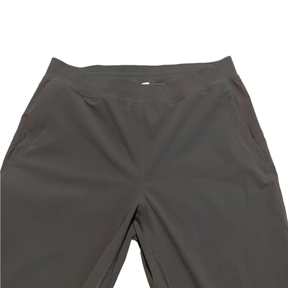 Lululemon size 10 women grey adapted state joggers - Picture 2 of 5